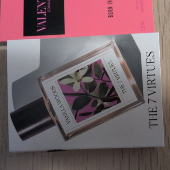 NEW 7 Pc FragranceEDT Sample Set Valentino YSL MAC Jo Malone 7 Virtues NEST Pink - Picture 5 of 8